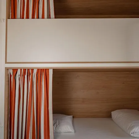 Hostel Centre La Rochelle (Charente-Maritime)