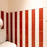 Centre Hostel Λα Ροσέλ