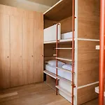 Centre Hostel *