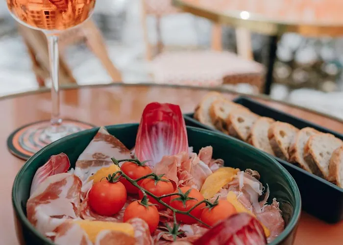 Hostel Centre La Rochelle (Charente-Maritime)